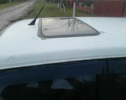 Белый ВАЗ 2109, объемом двигателя 1.5 л и пробегом 200 тыс. км за 500 $, фото 4 на Automoto.ua