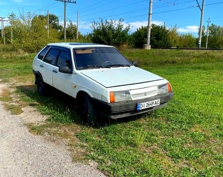 Белый ВАЗ 2109, объемом двигателя 1.3 л и пробегом 98 тыс. км за 700 $, фото 1 на Automoto.ua