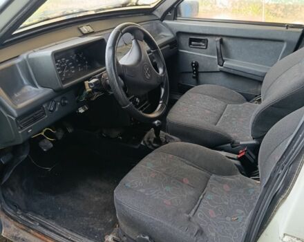 Белый ВАЗ 2109, объемом двигателя 1 л и пробегом 140 тыс. км за 350 $, фото 2 на Automoto.ua