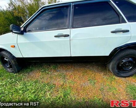 Белый ВАЗ 2109, объемом двигателя 1.3 л и пробегом 98 тыс. км за 700 $, фото 6 на Automoto.ua