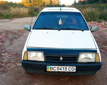 ВАЗ 2109 1991 у Львові на Automoto.ua Білий ВАЗ 2109, об'ємом двигуна 1.3 л та пробігом 50 тис. км за 800 $, фото 1 на Automoto.ua