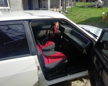 Белый ВАЗ 2109, объемом двигателя 1.5 л и пробегом 250 тыс. км за 485 $, фото 3 на Automoto.ua