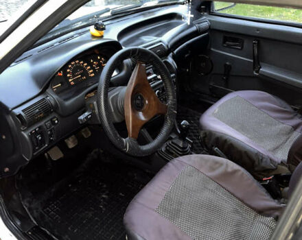 Белый ВАЗ 2109, объемом двигателя 1.5 л и пробегом 283 тыс. км за 826 $, фото 10 на Automoto.ua