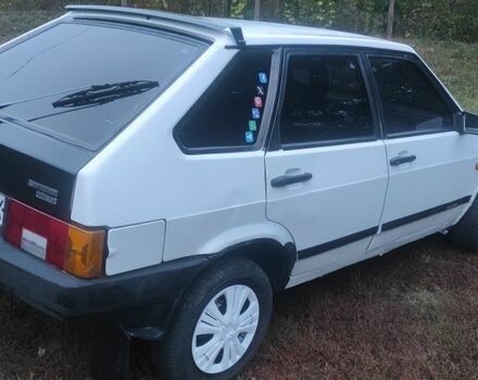 Белый ВАЗ 2109, объемом двигателя 1.3 л и пробегом 200 тыс. км за 1300 $, фото 3 на Automoto.ua
