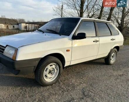 Белый ВАЗ 2109, объемом двигателя 1.29 л и пробегом 333 тыс. км за 800 $, фото 3 на Automoto.ua