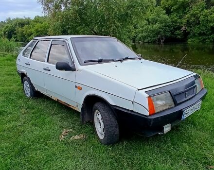 Белый ВАЗ 2109, объемом двигателя 1.3 л и пробегом 100 тыс. км за 650 $, фото 1 на Automoto.ua