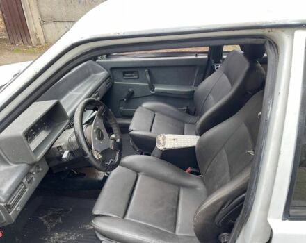 Белый ВАЗ 2109, объемом двигателя 1.5 л и пробегом 155 тыс. км за 650 $, фото 5 на Automoto.ua