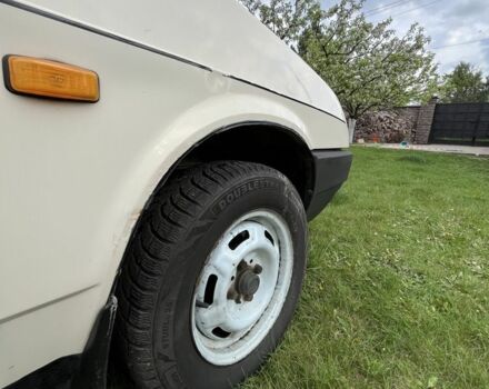 Белый ВАЗ 2109, объемом двигателя 1.5 л и пробегом 160 тыс. км за 1900 $, фото 6 на Automoto.ua