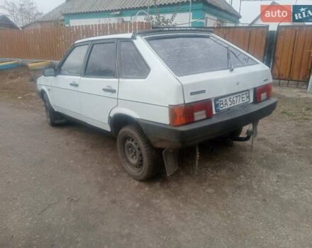 Белый ВАЗ 2109, объемом двигателя 1.3 л и пробегом 67 тыс. км за 1000 $, фото 1 на Automoto.ua