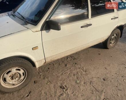 Белый ВАЗ 2109, объемом двигателя 1.3 л и пробегом 77 тыс. км за 757 $, фото 1 на Automoto.ua