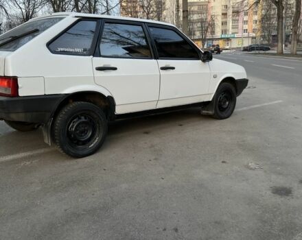 Белый ВАЗ 2109, объемом двигателя 1.5 л и пробегом 300 тыс. км за 1350 $, фото 3 на Automoto.ua