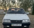 Белый ВАЗ 2109, объемом двигателя 1.5 л и пробегом 250 тыс. км за 1300 $, фото 1 на Automoto.ua