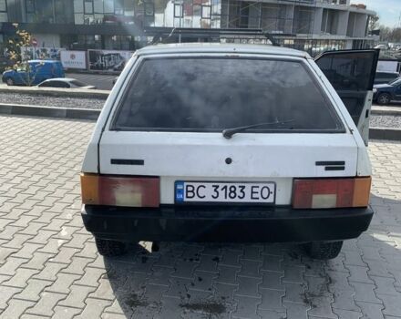 Белый ВАЗ 2109, объемом двигателя 1.3 л и пробегом 120 тыс. км за 750 $, фото 3 на Automoto.ua