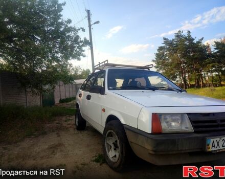 Белый ВАЗ 2109, объемом двигателя 1.3 л и пробегом 11 тыс. км за 1300 $, фото 3 на Automoto.ua