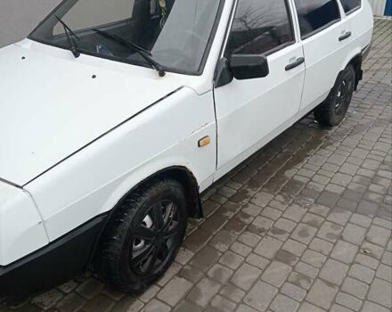Белый ВАЗ 2109, объемом двигателя 1.3 л и пробегом 100 тыс. км за 700 $, фото 6 на Automoto.ua