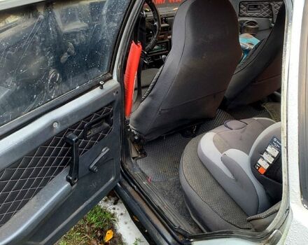 Белый ВАЗ 2109, объемом двигателя 1.3 л и пробегом 200 тыс. км за 1200 $, фото 6 на Automoto.ua