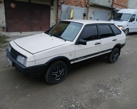 Білий ВАЗ 2109, об'ємом двигуна 1.5 л та пробігом 57 тис. км за 619 $, фото 3 на Automoto.ua