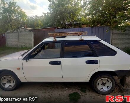 Белый ВАЗ 2109, объемом двигателя 1.3 л и пробегом 11 тыс. км за 1300 $, фото 2 на Automoto.ua