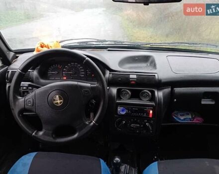 Белый ВАЗ 2109, объемом двигателя 1.5 л и пробегом 220 тыс. км за 450 $, фото 4 на Automoto.ua