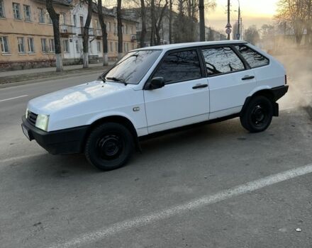 Белый ВАЗ 2109, объемом двигателя 1.5 л и пробегом 300 тыс. км за 1350 $, фото 1 на Automoto.ua