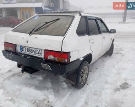 Белый ВАЗ 2109, объемом двигателя 1.29 л и пробегом 300 тыс. км за 950 $, фото 3 на Automoto.ua