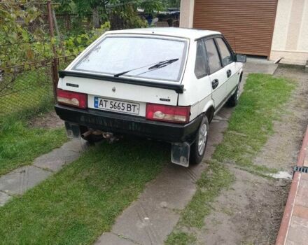 Белый ВАЗ 2109, объемом двигателя 1.3 л и пробегом 260 тыс. км за 750 $, фото 3 на Automoto.ua