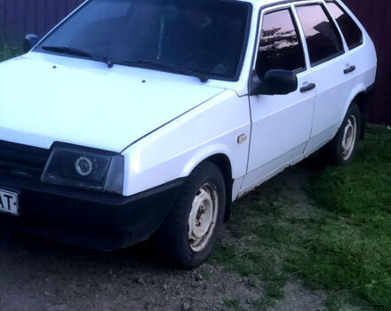 Белый ВАЗ 2109, объемом двигателя 1.3 л и пробегом 300 тыс. км за 800 $, фото 4 на Automoto.ua