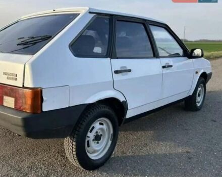 Белый ВАЗ 2109, объемом двигателя 1.29 л и пробегом 333 тыс. км за 800 $, фото 2 на Automoto.ua