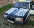 Белый ВАЗ 2109, объемом двигателя 1 л и пробегом 200 тыс. км за 404 $, фото 3 на Automoto.ua