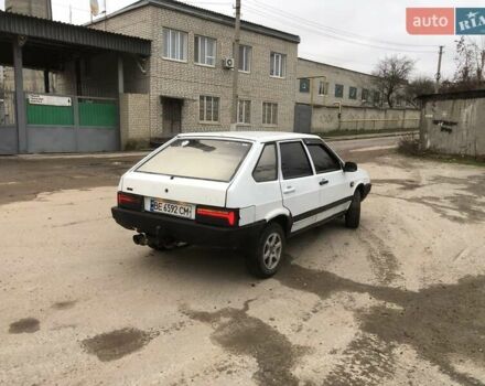 Белый ВАЗ 2109, объемом двигателя 1.3 л и пробегом 352 тыс. км за 1300 $, фото 3 на Automoto.ua