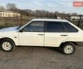 Белый ВАЗ 2109, объемом двигателя 1.29 л и пробегом 333 тыс. км за 800 $, фото 1 на Automoto.ua