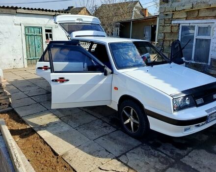 Белый ВАЗ 2109, объемом двигателя 1.3 л и пробегом 150 тыс. км за 3000 $, фото 5 на Automoto.ua