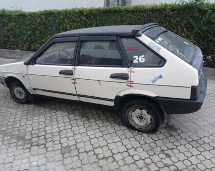 Белый ВАЗ 2109, объемом двигателя 1.5 л и пробегом 150 тыс. км за 250 $, фото 2 на Automoto.ua