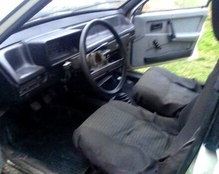 Белый ВАЗ 2109, объемом двигателя 1.3 л и пробегом 85 тыс. км за 250 $, фото 7 на Automoto.ua