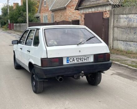 Белый ВАЗ 2109, объемом двигателя 1.5 л и пробегом 155 тыс. км за 650 $, фото 3 на Automoto.ua