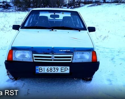 Белый ВАЗ 2109, объемом двигателя 1.5 л и пробегом 160 тыс. км за 1100 $, фото 1 на Automoto.ua