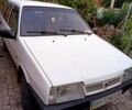 Белый ВАЗ 2109, объемом двигателя 1.5 л и пробегом 185 тыс. км за 1150 $, фото 1 на Automoto.ua