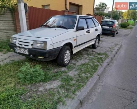 Белый ВАЗ 2109, объемом двигателя 1.1 л и пробегом 200 тыс. км за 950 $, фото 1 на Automoto.ua