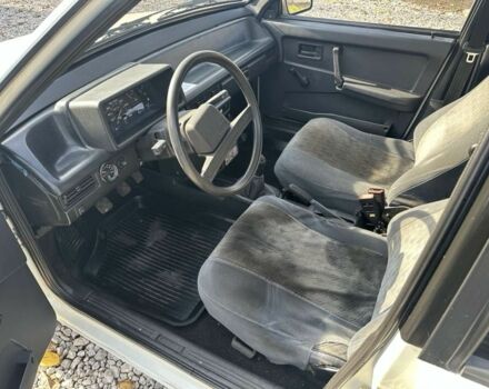 ВАЗ 2109 1992 в Кривом Роге на Automoto.ua Белый ВАЗ 2109, объемом двигателя 1.5 л и пробегом 167 тыс. км за 1700 $, фото 2 на Automoto.ua