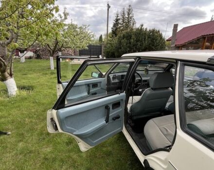 Белый ВАЗ 2109, объемом двигателя 1.5 л и пробегом 160 тыс. км за 1900 $, фото 4 на Automoto.ua