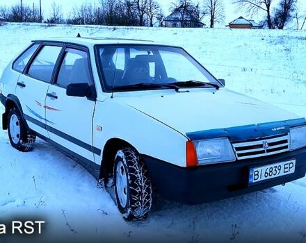 Белый ВАЗ 2109, объемом двигателя 1.5 л и пробегом 160 тыс. км за 1100 $, фото 2 на Automoto.ua
