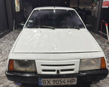 Белый ВАЗ 2109, объемом двигателя 1.1 л и пробегом 180 тыс. км за 950 $, фото 3 на Automoto.ua