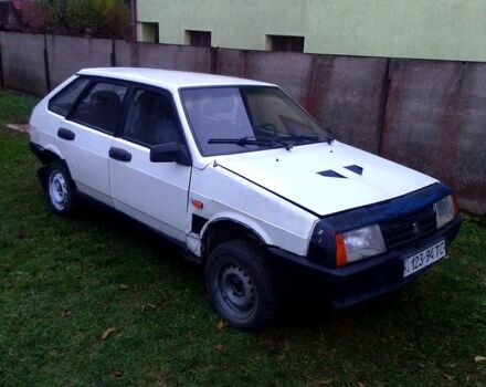 Белый ВАЗ 2109, объемом двигателя 1.3 л и пробегом 85 тыс. км за 250 $, фото 2 на Automoto.ua