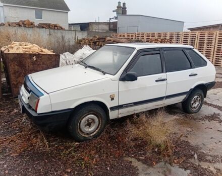 Белый ВАЗ 2109, объемом двигателя 0 л и пробегом 160 тыс. км за 834 $, фото 2 на Automoto.ua