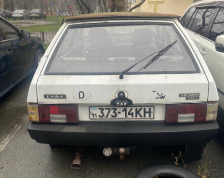 Белый ВАЗ 2109, объемом двигателя 0 л и пробегом 48 тыс. км за 600 $, фото 1 на Automoto.ua