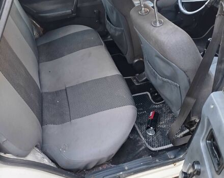 Белый ВАЗ 2109, объемом двигателя 0 л и пробегом 89 тыс. км за 570 $, фото 6 на Automoto.ua