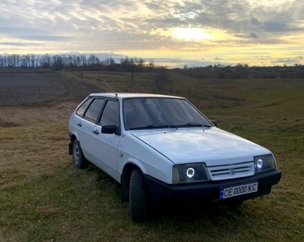 Белый ВАЗ 2109, объемом двигателя 1.5 л и пробегом 300 тыс. км за 1150 $, фото 3 на Automoto.ua