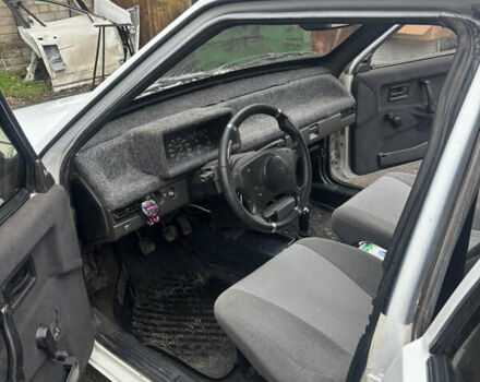 Белый ВАЗ 2109, объемом двигателя 1.3 л и пробегом 100 тыс. км за 1300 $, фото 5 на Automoto.ua