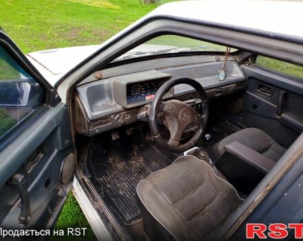 Белый ВАЗ 2109, объемом двигателя 1.5 л и пробегом 0 тыс. км за 600 $, фото 2 на Automoto.ua