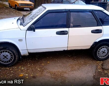 Белый ВАЗ 2109, объемом двигателя 1.3 л и пробегом 120 тыс. км за 620 $, фото 2 на Automoto.ua